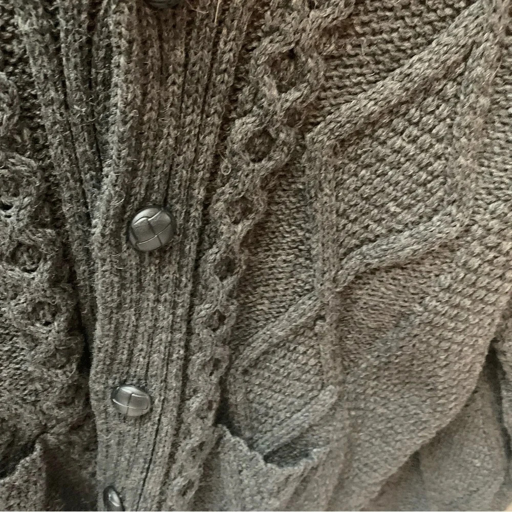 NWOT Aran Crafts Men’s Shawl Charcoal Cardigan 100% Merino Wool L - Picture 6 of 12